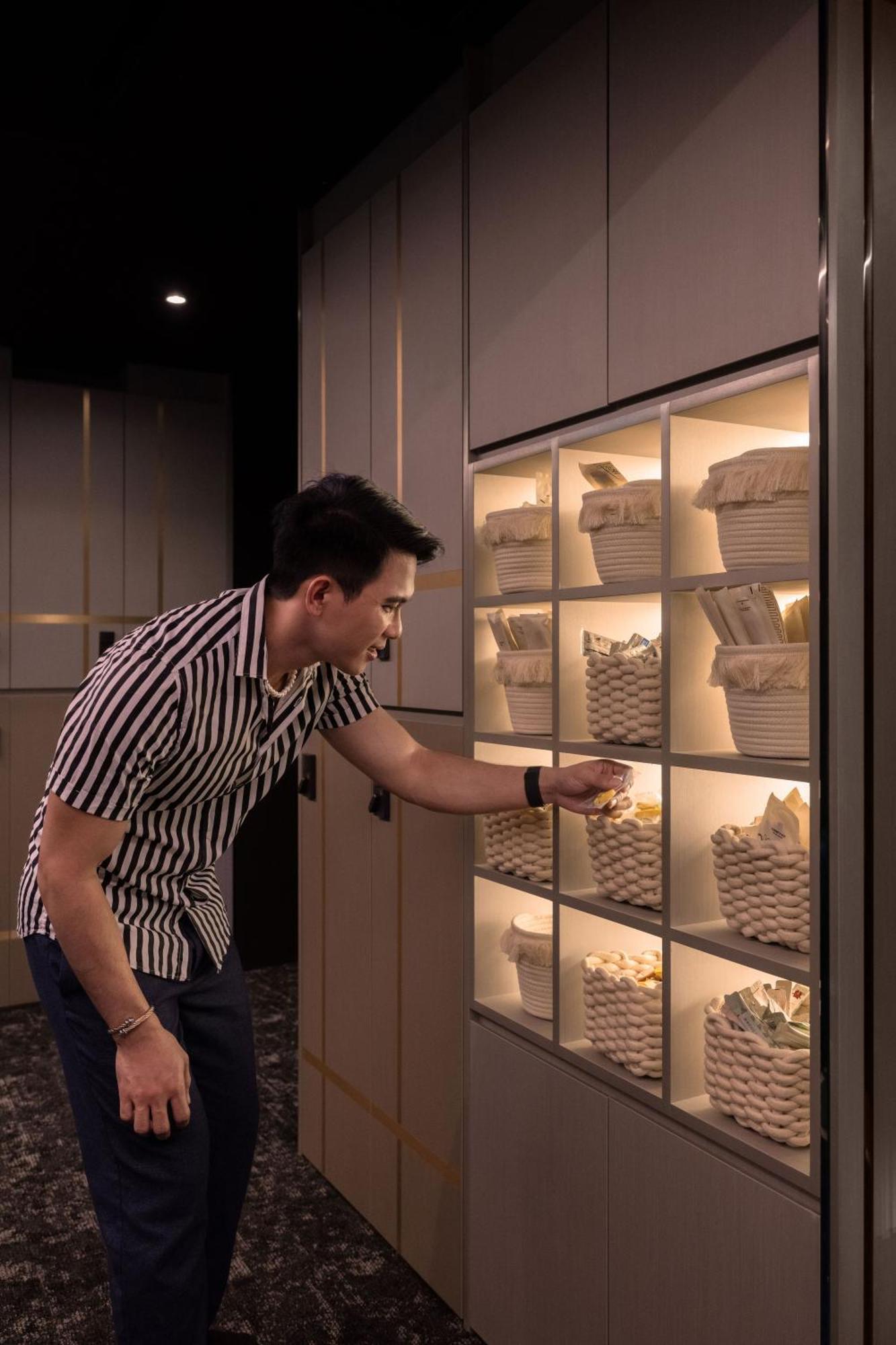 Cube Social Boutique Capsule Hotel At Boat Quay سنغافورة المظهر الخارجي الصورة