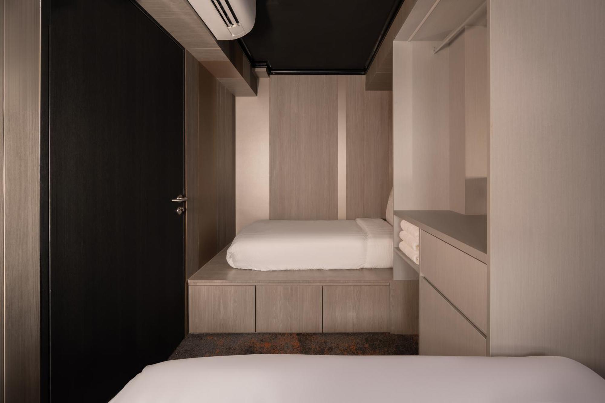 Cube Social Boutique Capsule Hotel At Boat Quay سنغافورة المظهر الخارجي الصورة