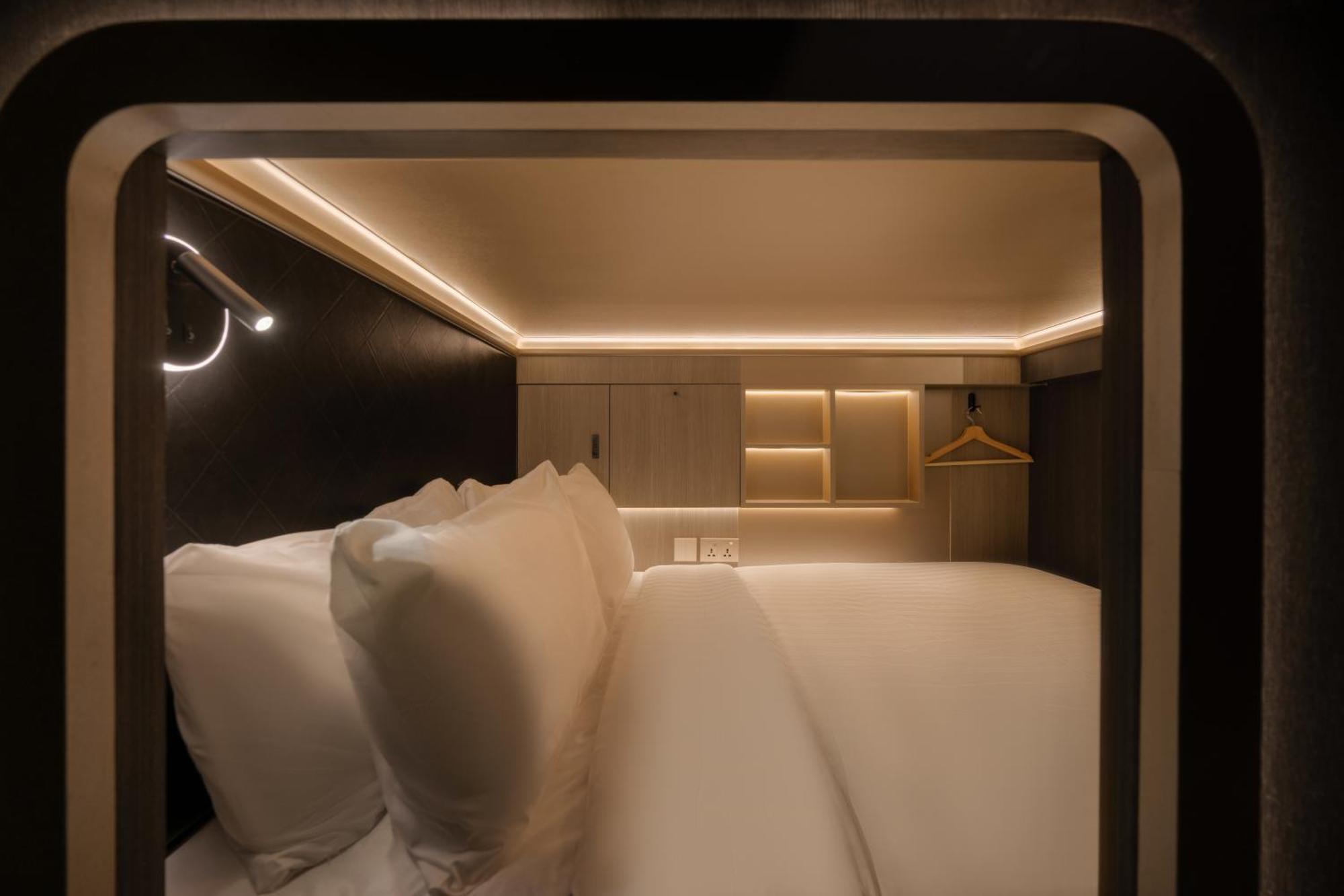 Cube Social Boutique Capsule Hotel At Boat Quay سنغافورة المظهر الخارجي الصورة