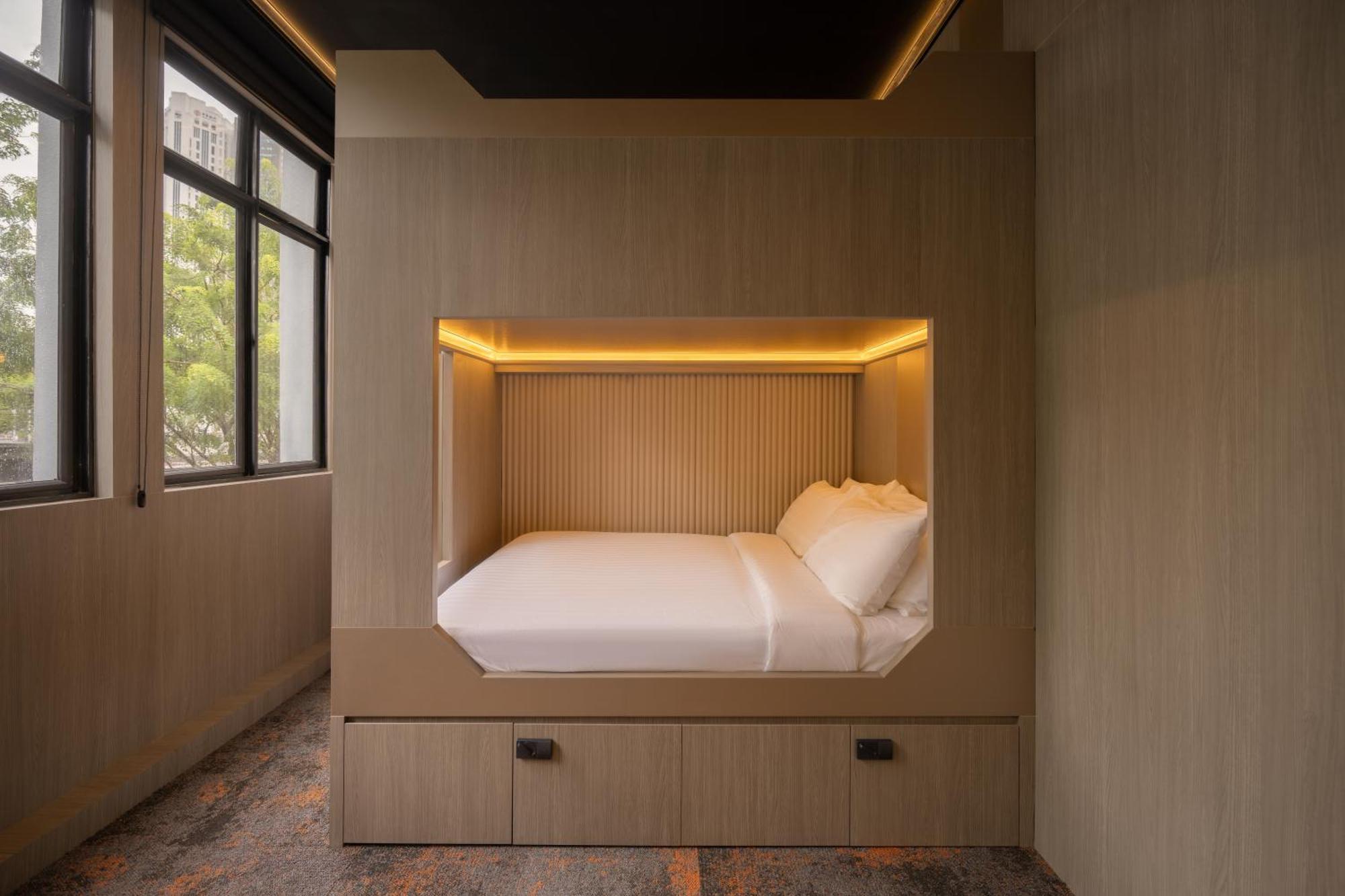 Cube Social Boutique Capsule Hotel At Boat Quay سنغافورة المظهر الخارجي الصورة