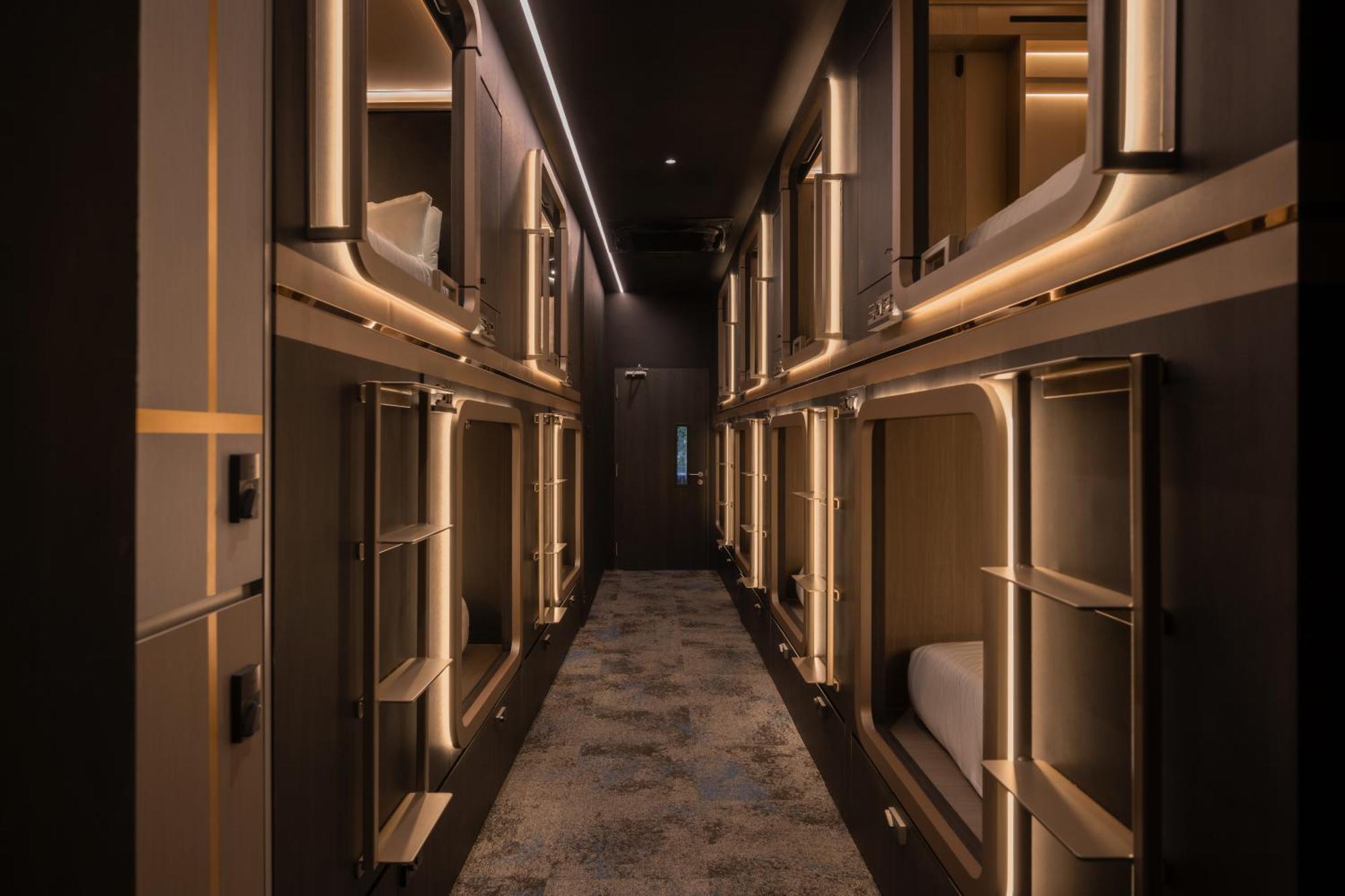 Cube Social Boutique Capsule Hotel At Boat Quay سنغافورة المظهر الخارجي الصورة