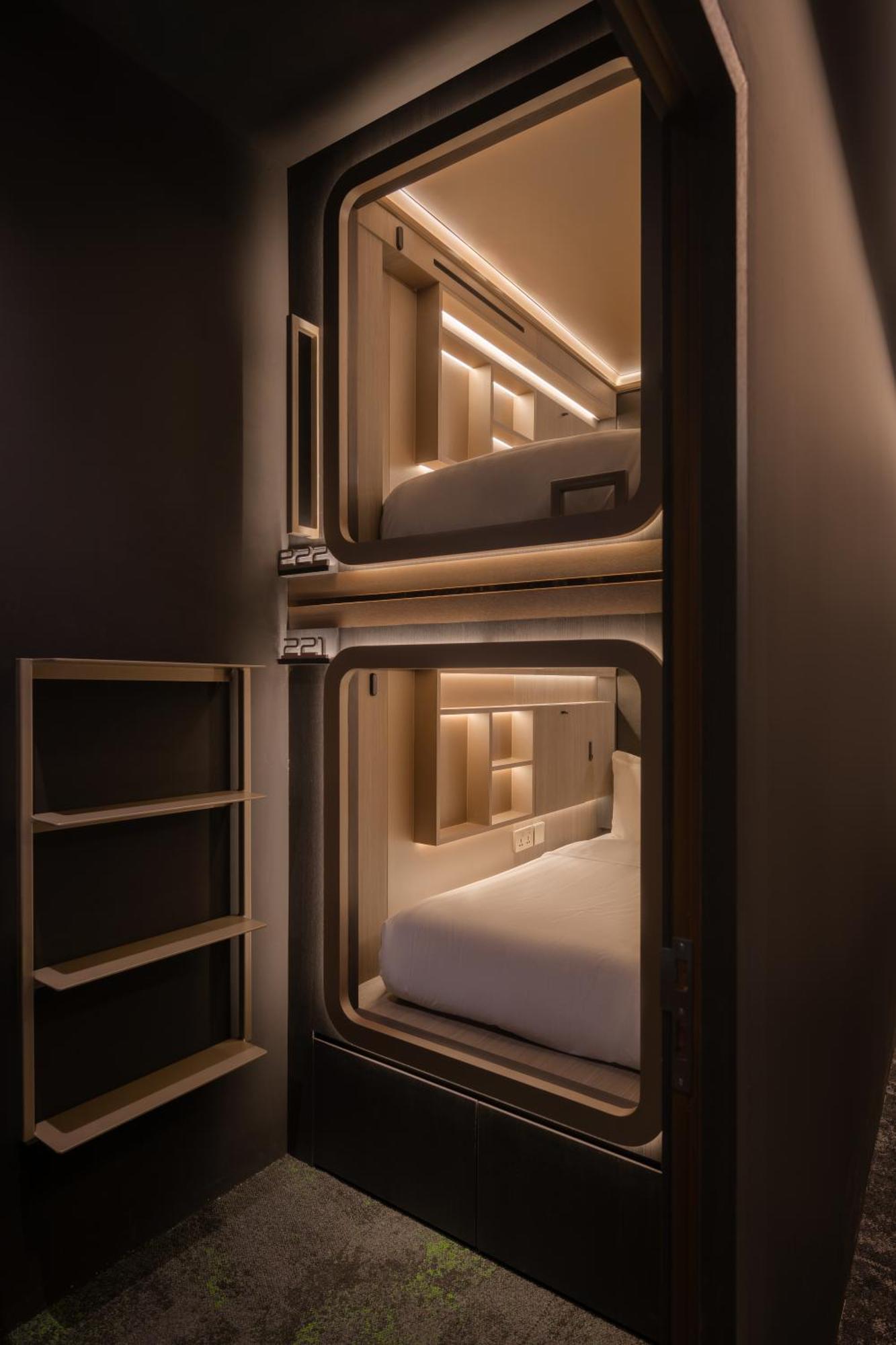 Cube Social Boutique Capsule Hotel At Boat Quay سنغافورة المظهر الخارجي الصورة
